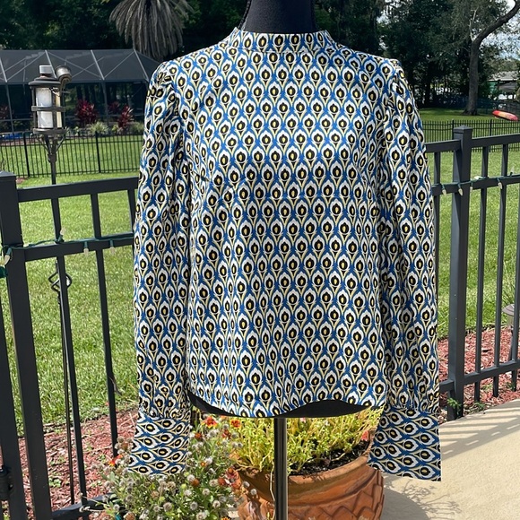 Cupcakes and Cashmere Peacock Feather Print - Picture 1 of 7